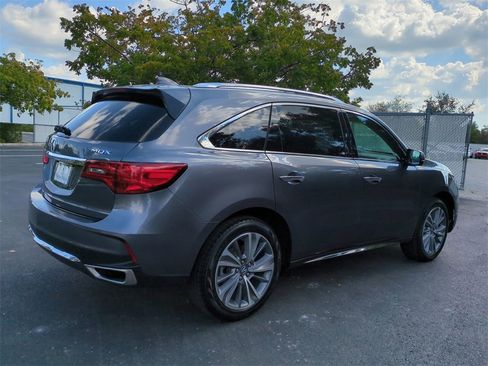 Certified 2018 Acura MDX FWD w/ Technology Package image 4