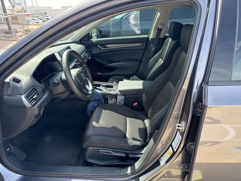 Used 2020 Honda Accord LX image 9