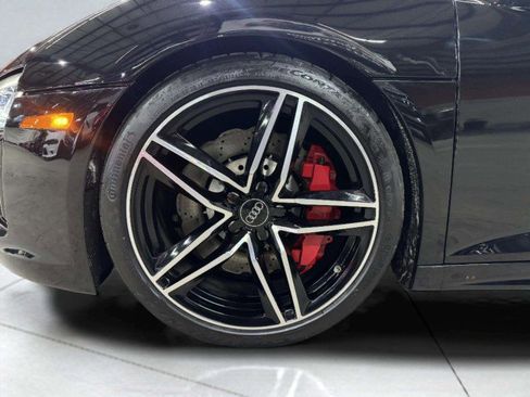 Used 2017 Audi R8 V10 w/ Carbon Exterior Package AWD/4WD image 54