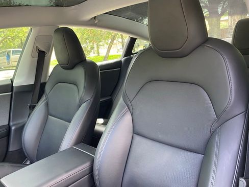 Used 2025 Tesla Model 3 RWD image 36