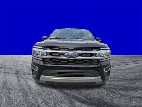 Certified 2024 Ford Expedition Limited RWD image 9