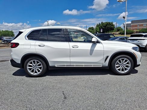 Used 2021 BMW X5 xDrive40i w/ Executive Package AWD/4WD image 8