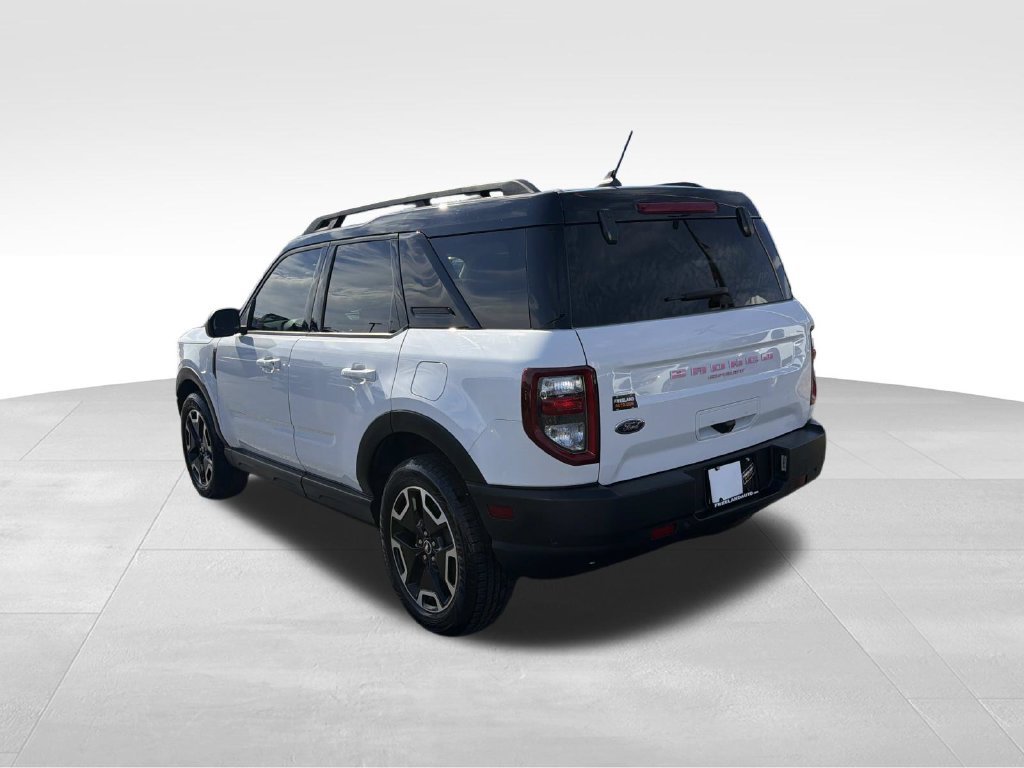Used 2022 Ford Bronco Sport Outer Banks w/ Tech Package AWD/4WD image 5