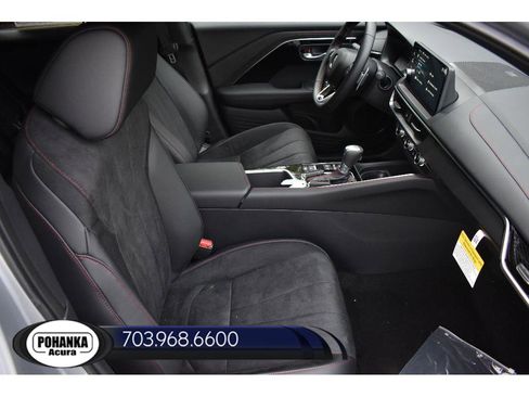 New 2025 Acura ADX A-Spec image 13