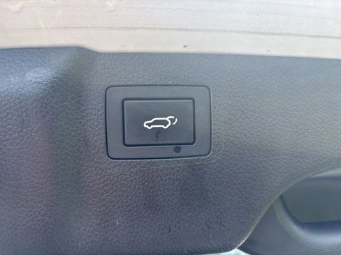 Used 2019 Hyundai Santa Fe XL FWD image 34