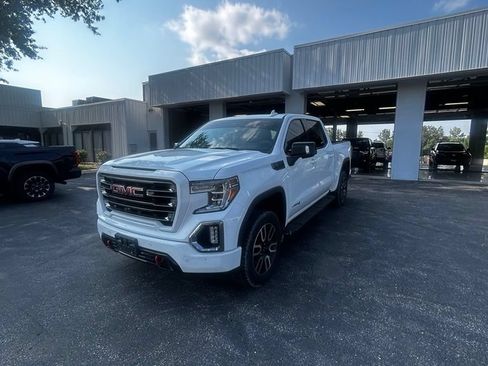 Used 2019 GMC Sierra 1500 AT4 w/ AT4 Premium Package AWD/4WD image 3