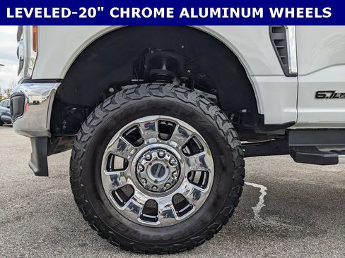 Used 2023 Ford F250 Lariat w/ Chrome Package image 7