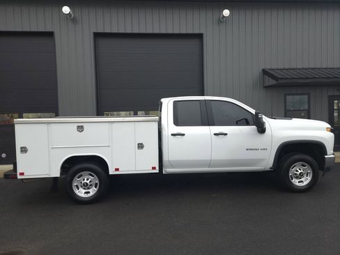 Used 2021 Chevrolet Silverado 2500 W/T w/ WT Convenience Package image 5