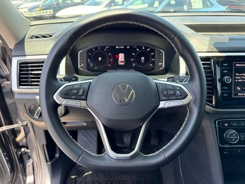 Used 2023 Volkswagen Atlas SEL AWD/4WD image 15