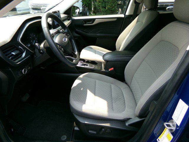 Used 2022 Ford Escape SE w/ Convenience Package AWD/4WD image 11