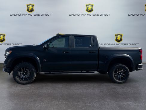 Used 2022 Chevrolet Silverado 1500 RST AWD/4WD image 2