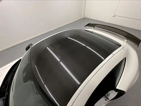 Used 2018 Mercedes-Benz AMG GT R image 15