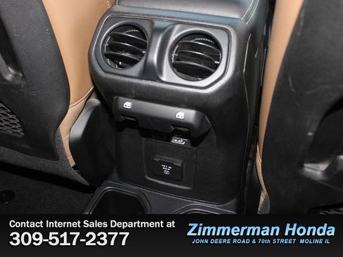 Used 2020 Jeep Gladiator Rubicon image 8