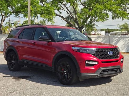 Used 2020 Ford Explorer ST w/ ST Street Pack AWD/4WD image 3