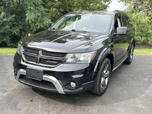 Used 2017 Dodge Journey Crossroad FWD image 5