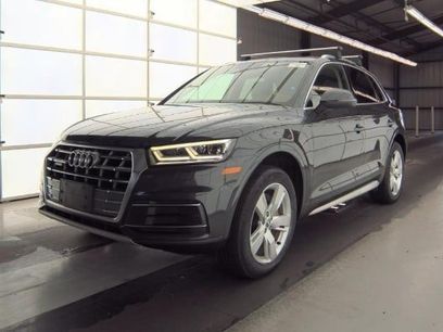 Used 2019 Audi Q5 2.0T Premium Plus w/ Premium Plus Package