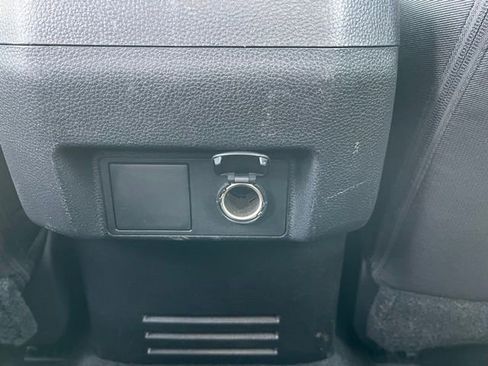 Used 2025 Toyota Tacoma SR image 26