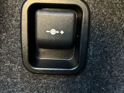 Used 2016 BMW M235i xDrive Coupe image 18