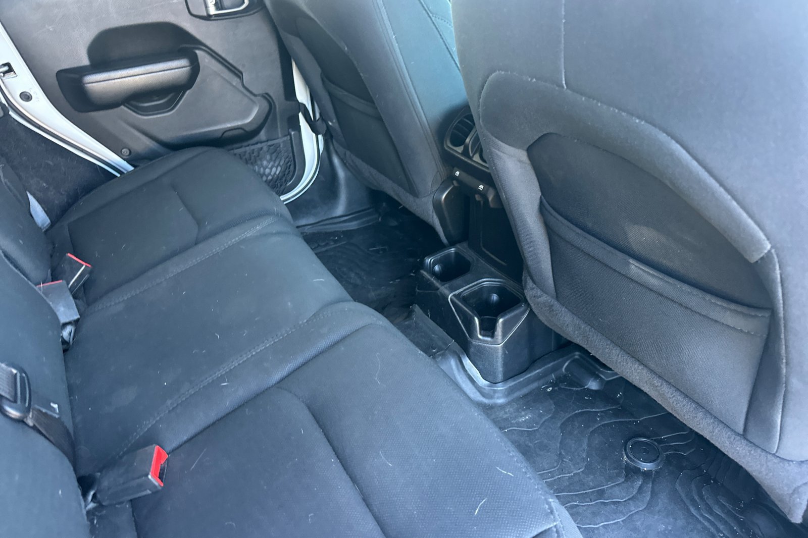 Used 2020 Jeep Wrangler Unlimited Sport AWD/4WD image 18