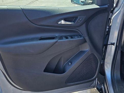 Used 2024 Chevrolet Equinox LT w/ LPO, Floor Liner Package FWD image 9