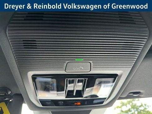 New 2026 Volkswagen Tiguan SE R-Line AWD/4WD image 21