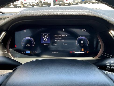 Used 2021 Jeep Grand Cherokee L Limited AWD/4WD image 12