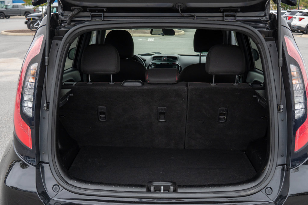 Used 2016 Kia Soul + w/ Tarmac Special Edition FWD image 9