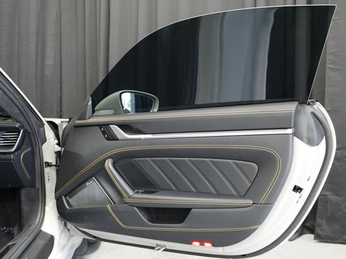 Used 2025 Porsche 911 Turbo S image 24