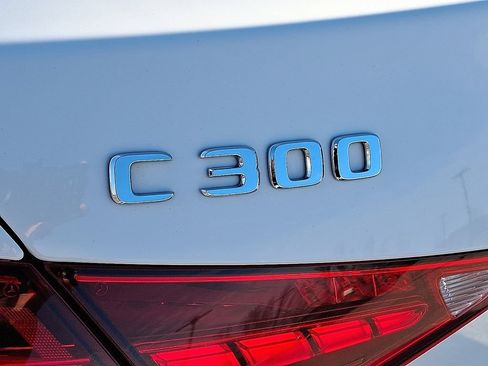 Used 2023 Mercedes-Benz C 300 4MATIC Sedan image 31