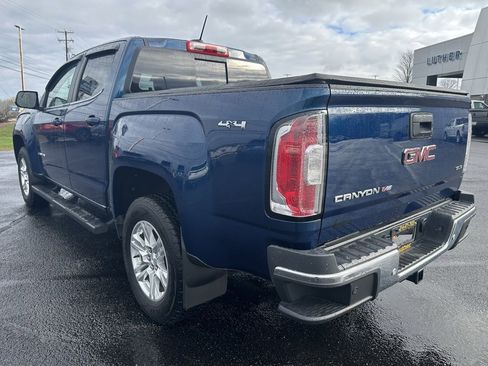 Used 2019 GMC Canyon SLE w/ Driver Alert Package image 3