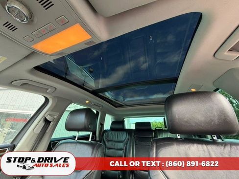 Used 2013 Volkswagen Touareg Hybrid AWD/4WD image 13