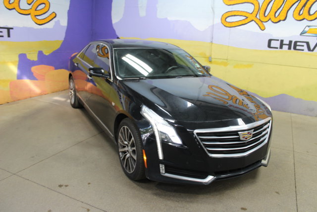 Used 2017 Cadillac CT6 Luxury AWD/4WD image 2