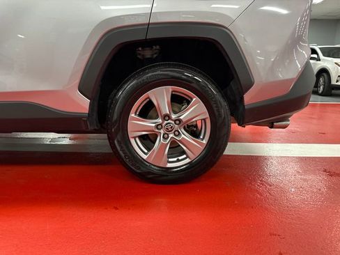 Certified 2025 Toyota RAV4 XLE FWD image 28