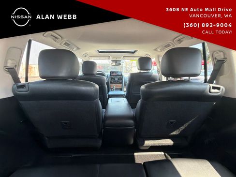 Used 2024 Nissan Armada SL w/ Captain's Chairs Package AWD/4WD image 17
