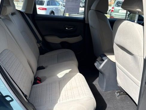 Used 2023 Honda HR-V LX image 16