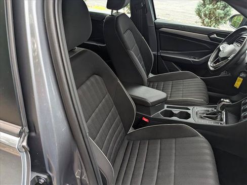 Certified 2023 Volkswagen Jetta Sport FWD image 13