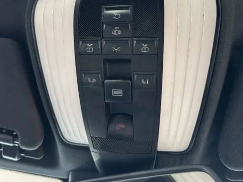 Used 2014 Mercedes-Benz E 350 4MATIC Sedan image 42