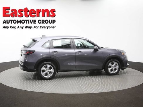 Used 2023 Honda HR-V LX image 43