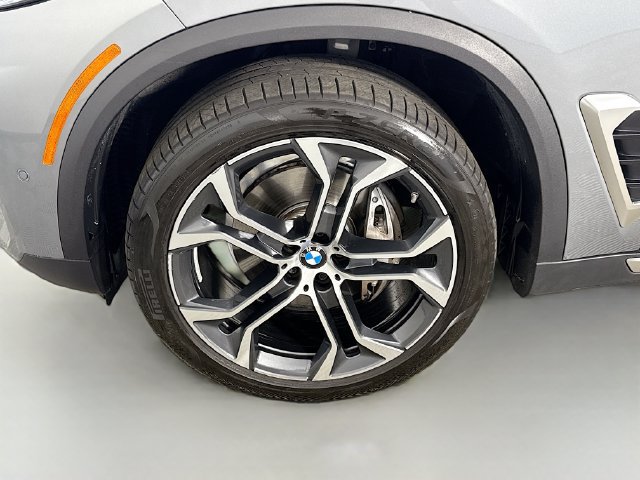Used 2024 BMW X5 sDrive40i RWD image 37