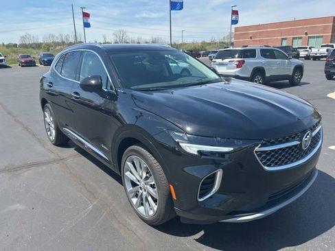 Used 2023 Buick Envision Avenir AWD/4WD image 2