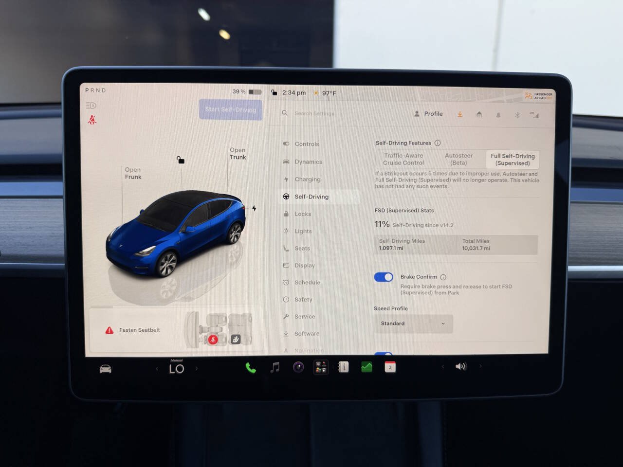 Used 2023 Tesla Model Y Long Range AWD/4WD image 15