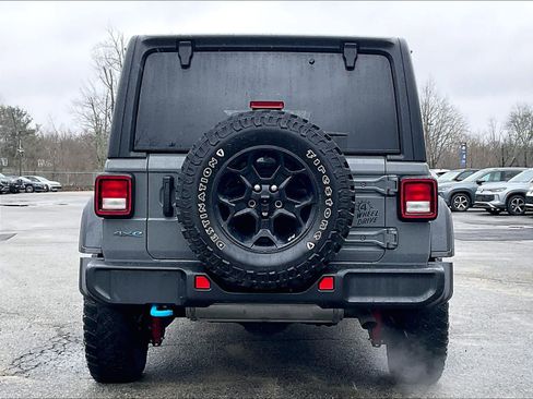 Used 2023 Jeep Wrangler Unlimited w/ Cold Weather Group image 5