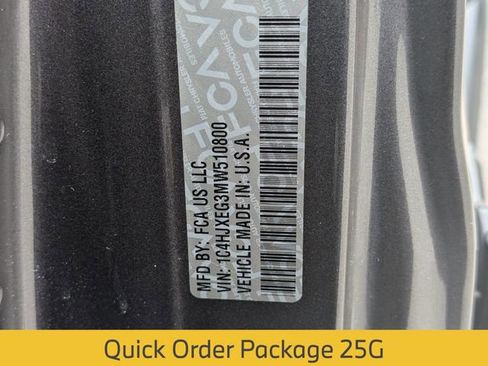 Certified 2021 Jeep Wrangler Unlimited Sahara AWD/4WD image 28