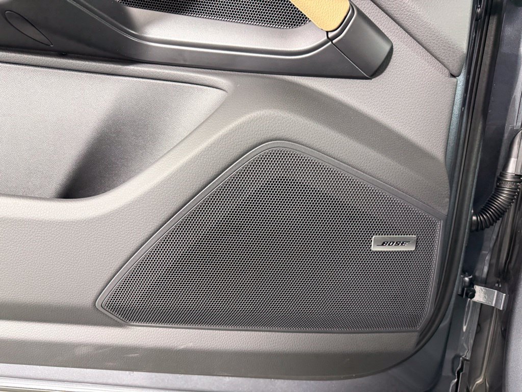 Certified 2026 Porsche Cayenne AWD/4WD image 22