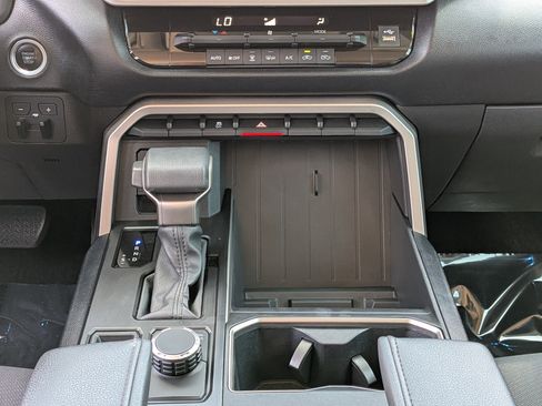 Used 2024 Toyota Tundra SR5 w/ SR5 Convenience Package AWD/4WD image 20