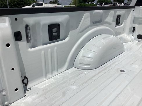 New 2025 Ford F250 Lariat w/ FX4 Off-Road Package image 10