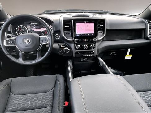 New 2026 RAM 1500 Express AWD/4WD image 5