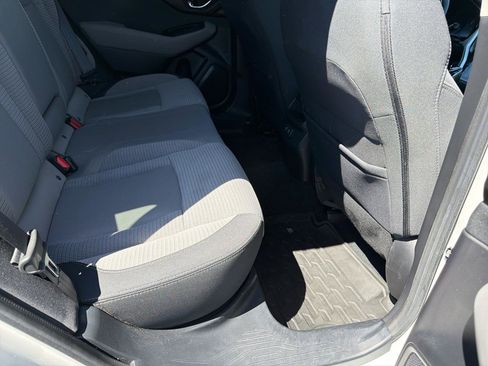 Used 2020 Subaru Outback Premium AWD/4WD image 21