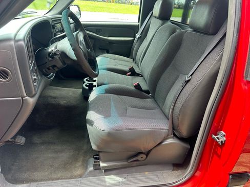 Used 2003 Chevrolet Silverado 1500 2WD Regular Cab w/ Exterior Appearance Pkg image 46