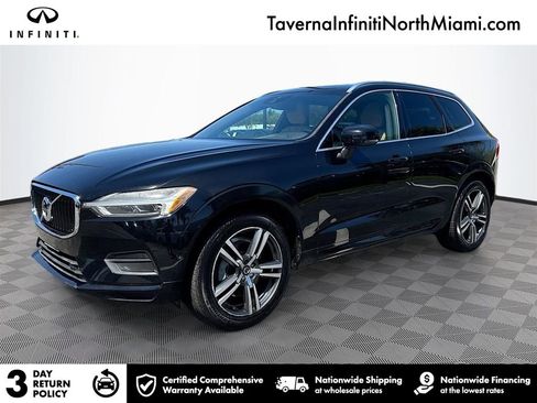 Used 2018 Volvo XC60 T6 Momentum w/ Vision Package image 1